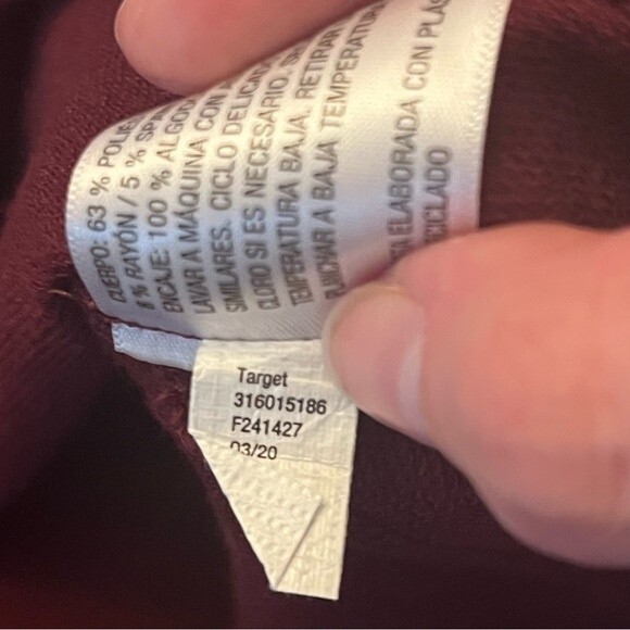 NWT Knox Rose Antique Berry Red Lace Detail Sweatshirt Size Small - Picture 10 of 10